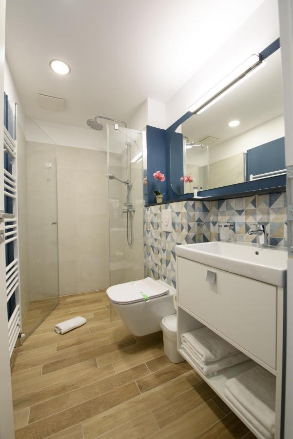 Vila Sarisa Deva Exterior foto